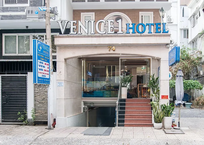 Venice 1 Hotel
